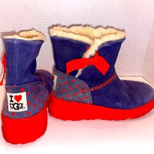 I ❤️ UGG BLUE SUEDE BOOTS WITH RED HEART TRIM. Size 4.